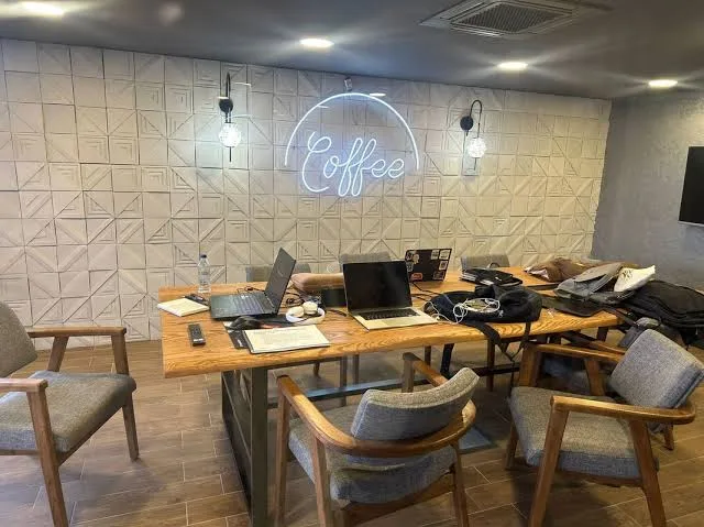 Queensway Coffee mekan fotoğrafı